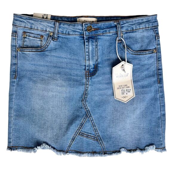 New Faded Blue Jean Mini Skirt Size Medium Stretchy Waist 30-32" Frayed Hem - Picture 1 of 10